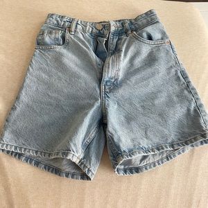 ZARA MOM SHORTS
